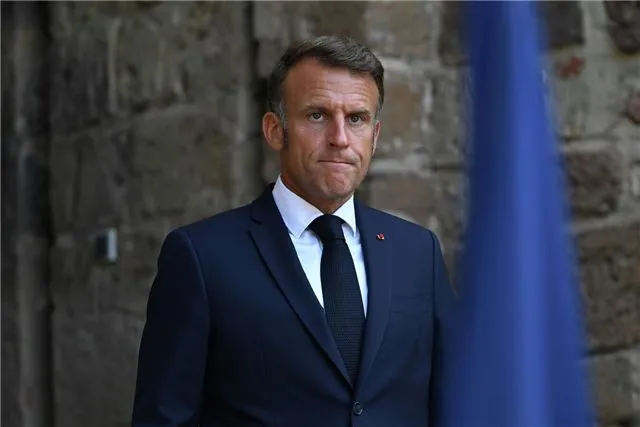 Макрон опоздал на встречу Зеленского с лидерами ЕС в посольстве Украины в США