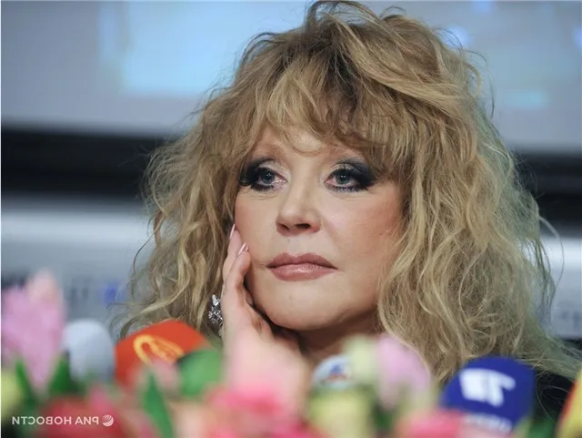 Прилепин уверен - если Пугачева вернётся в Россию, её возвращение останется незамеченным для большинства